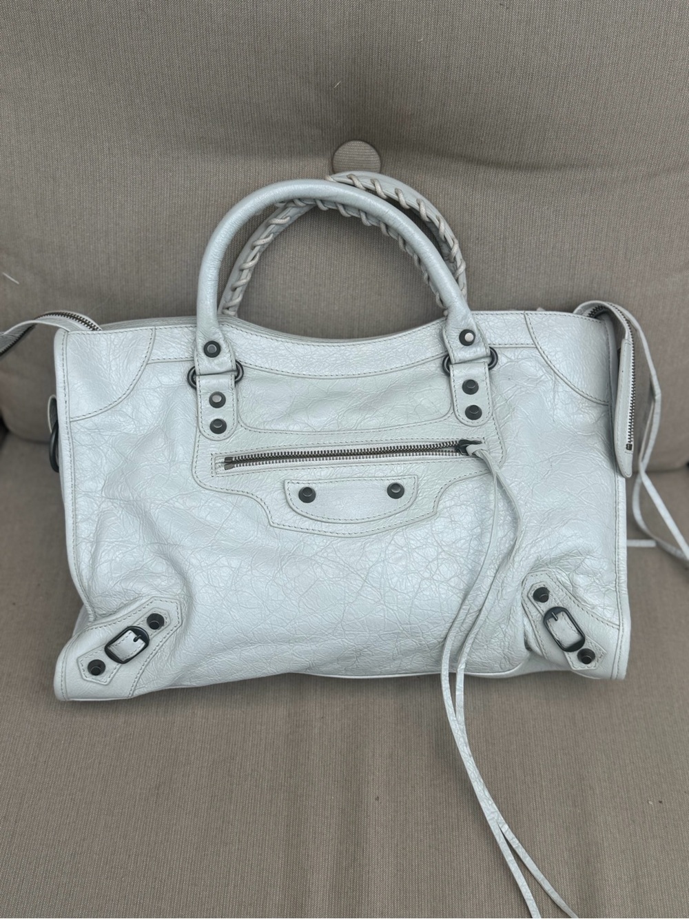 Classic light grey leather city bag large